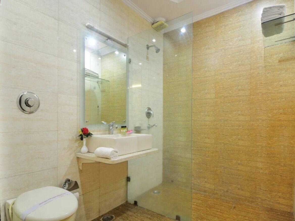 Hotel Aster Inn New Delhi מראה חיצוני תמונה